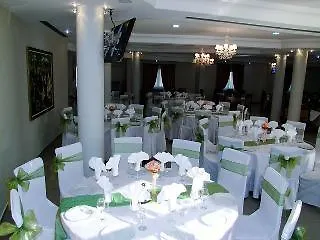 Green House Hotel & Restaurant Tiran